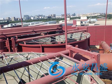 全方位解析空調(diào)分管機(jī)清洗技巧，助力中央空調(diào)持久高效制冷